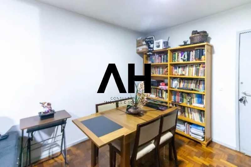 Imagem Apartamento com 3 Quartos à Venda, 110 m²em Santa Rosa - Niterói