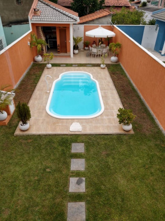 Imagem Casa com 4 Quartos à Venda, 180 m² em Praia de Itaipuaçu (Itaipuaçu) - Maricá Imagem Casa com 4 Quartos à Venda, 180 m² em Praia de Itaipuaçu (Itaipuaçu) - Maricá