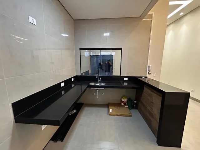Imagem Casa com 3 Quartos à Venda, 120 m² em Jardim Imá - Campo Grande