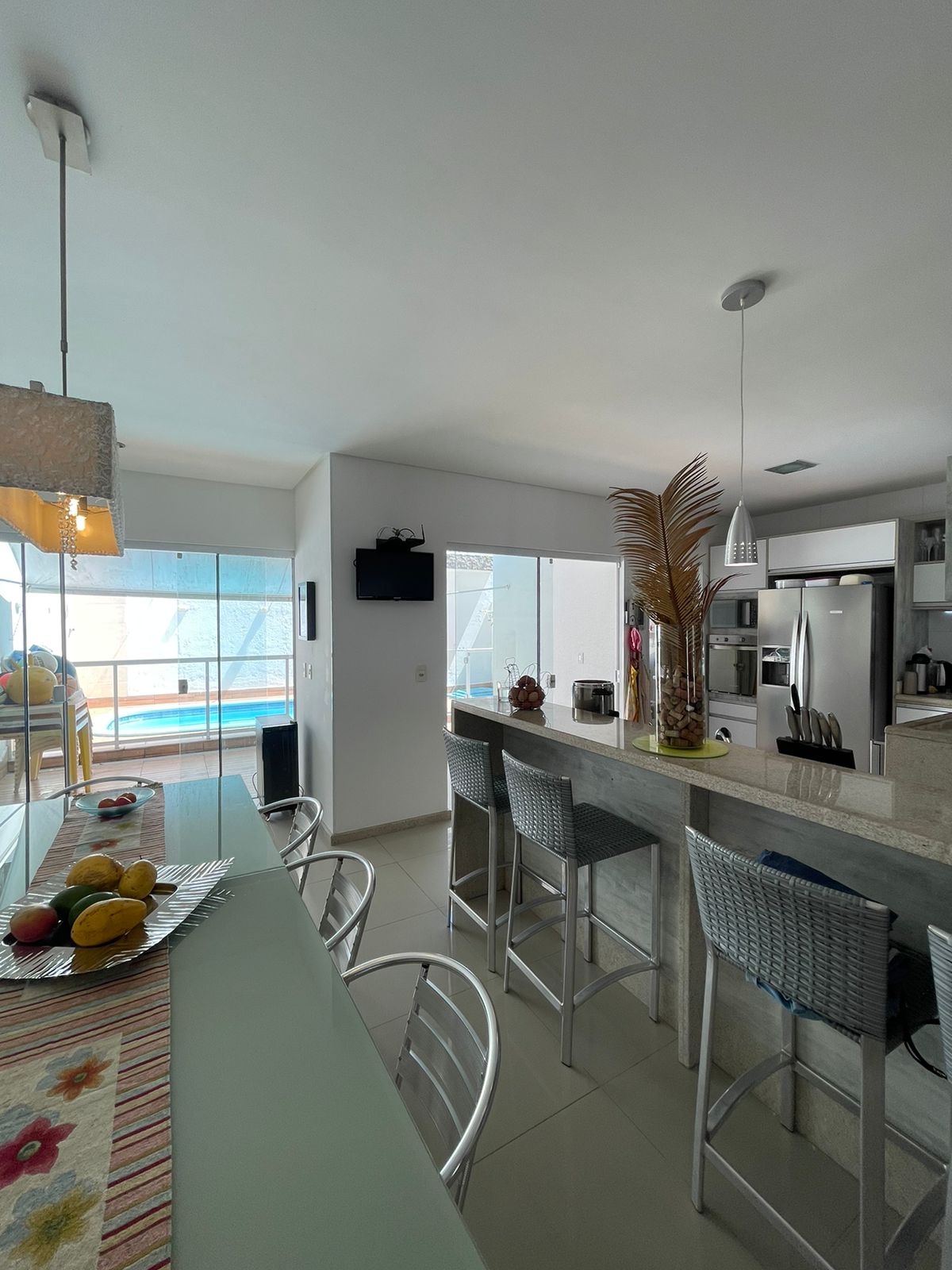 Imagem Casa com 3 Quartos à Venda ou Temporada, 202 m²em Praia dos Amores - Balneário Camboriú Imagem Casa com 3 Quartos à Venda ou Temporada, 202 m²em Praia dos Amores - Balneário Camboriú