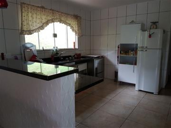Imagem Casa de Condomínio com 4 Quartos à Venda, 230 m² em Pirucaia - Mairiporã