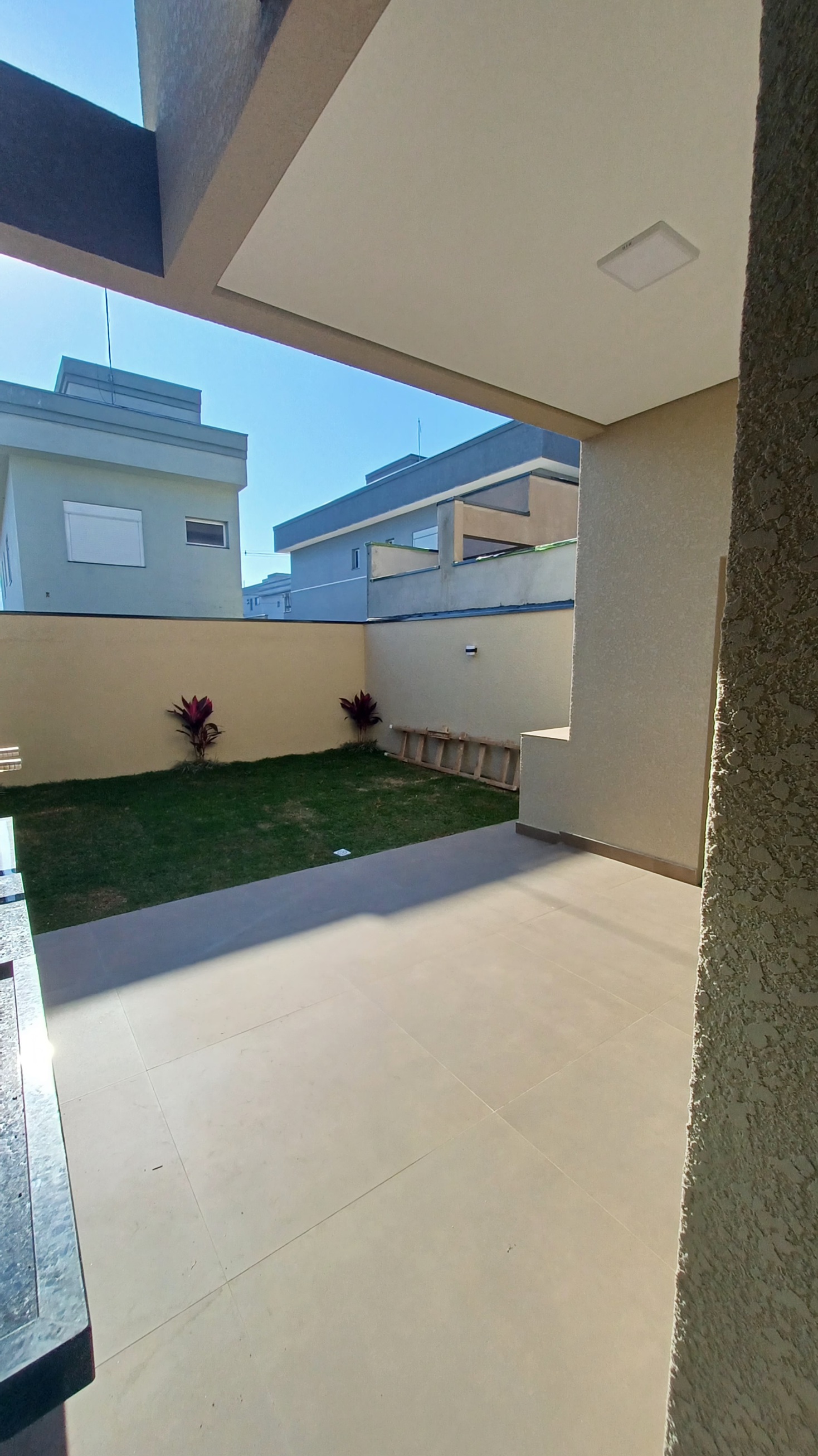Imagem Casa de Condomínio com 3 Quartos à Venda, 121 m²em Villas do Jaguari - Santana de Parnaíba Imagem Casa de Condomínio com 3 Quartos à Venda, 121 m²em Villas do Jaguari - Santana de Parnaíba