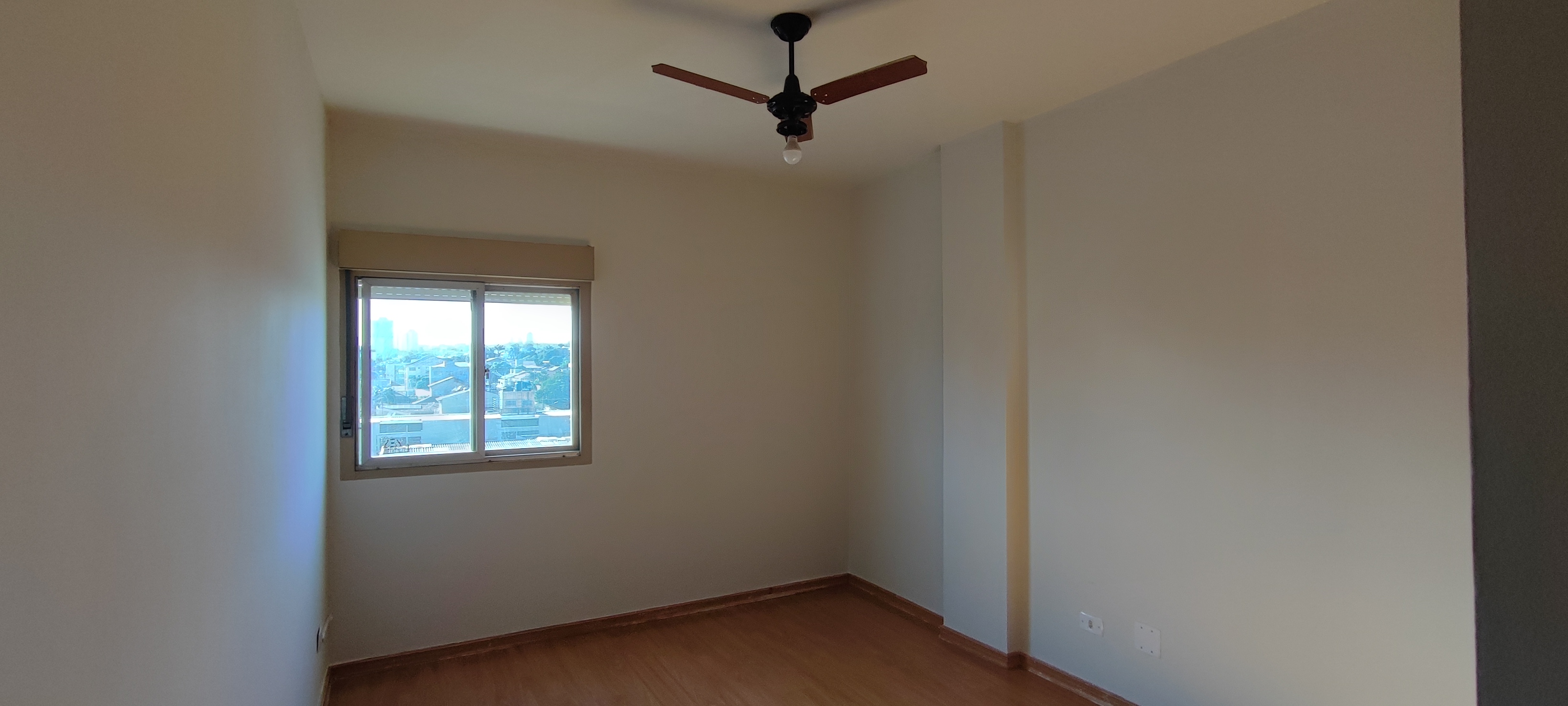 Imagem Apartamento com 2 Quartos para Alugar, 78 m²em Centro - Campo Grande