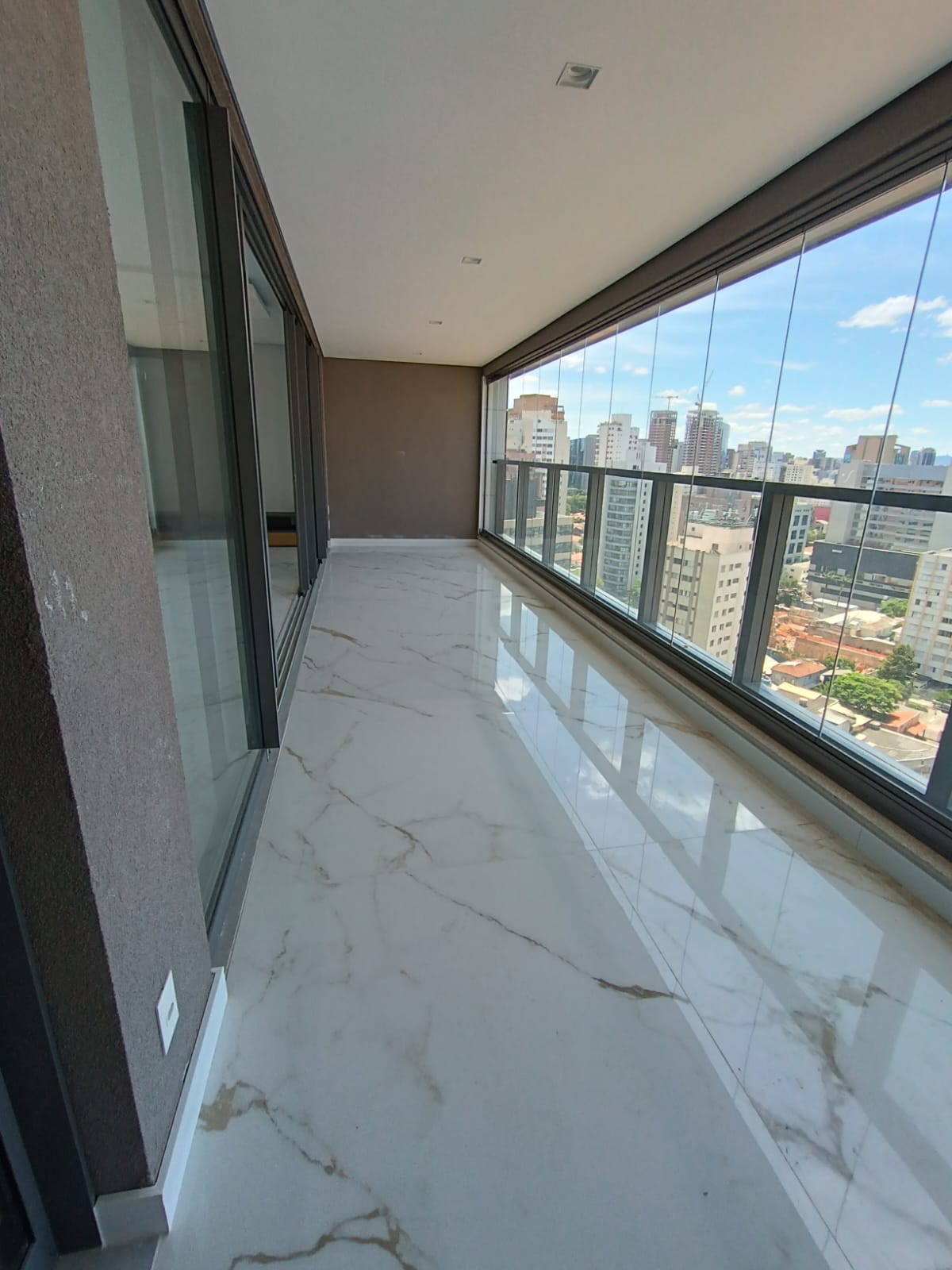 Apartamento com 3 Quartos à Venda ou Locação, 154 m²em Vila Nova Conceição - São Paulo