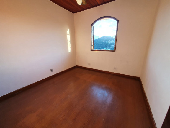 Imagem Casa de Condomínio com 2 Quartos à Venda, 75 m² em Parque São Luiz - Teresópolis