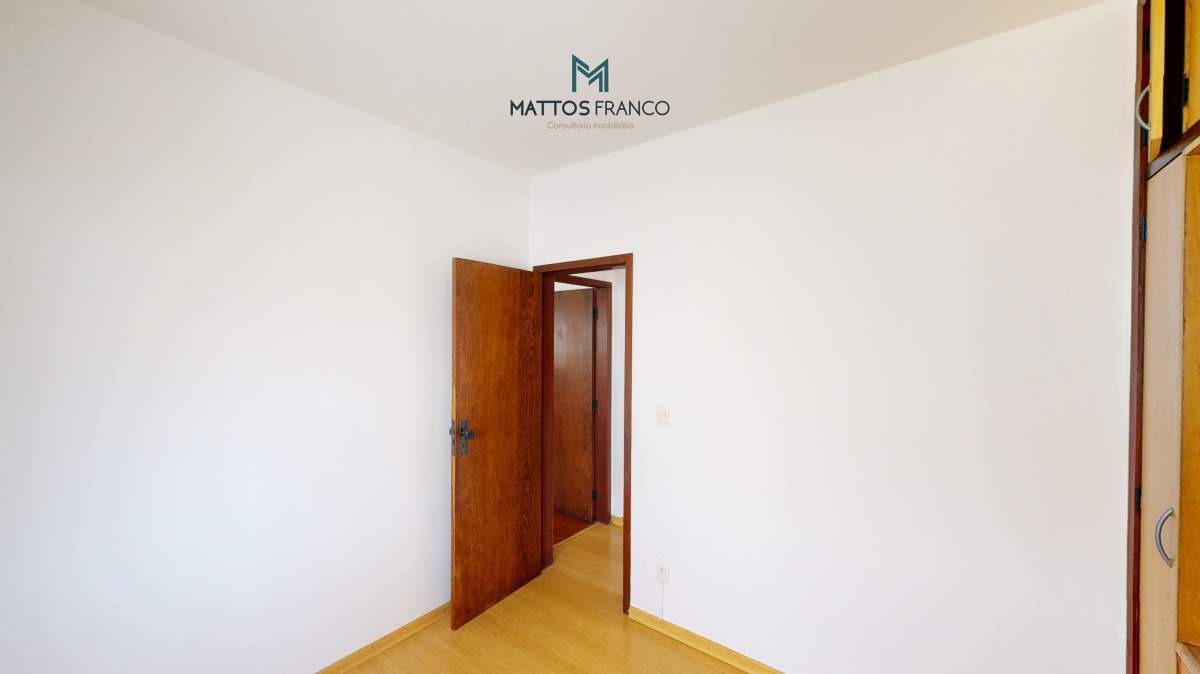Imagem Apartamento com 4 Quartos à Venda, 140 m²em Santo Antônio - Belo Horizonte Imagem Apartamento com 4 Quartos à Venda, 140 m²em Santo Antônio - Belo Horizonte