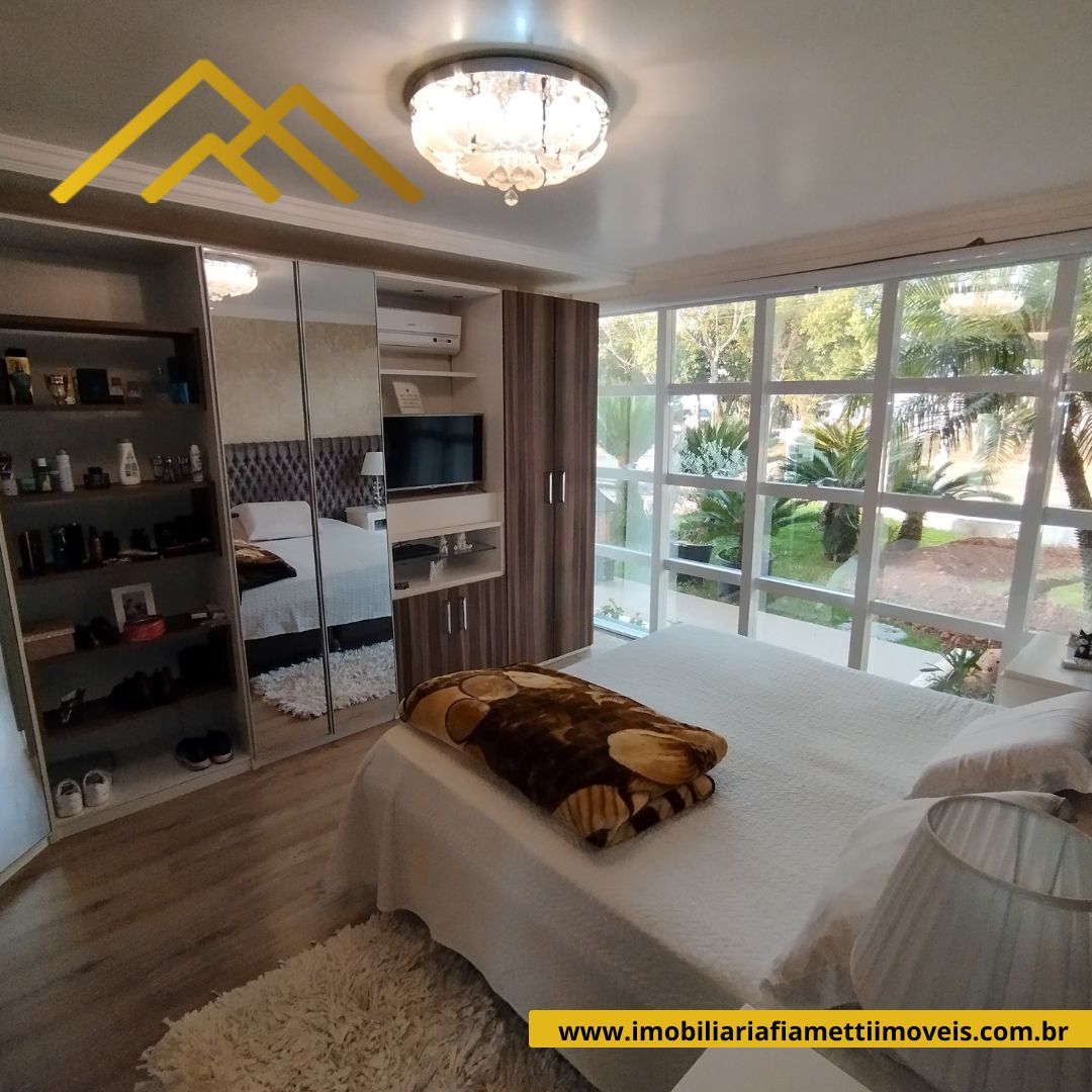 Casa com 3 Quartos à Venda, 400 m²em centro - Seberi