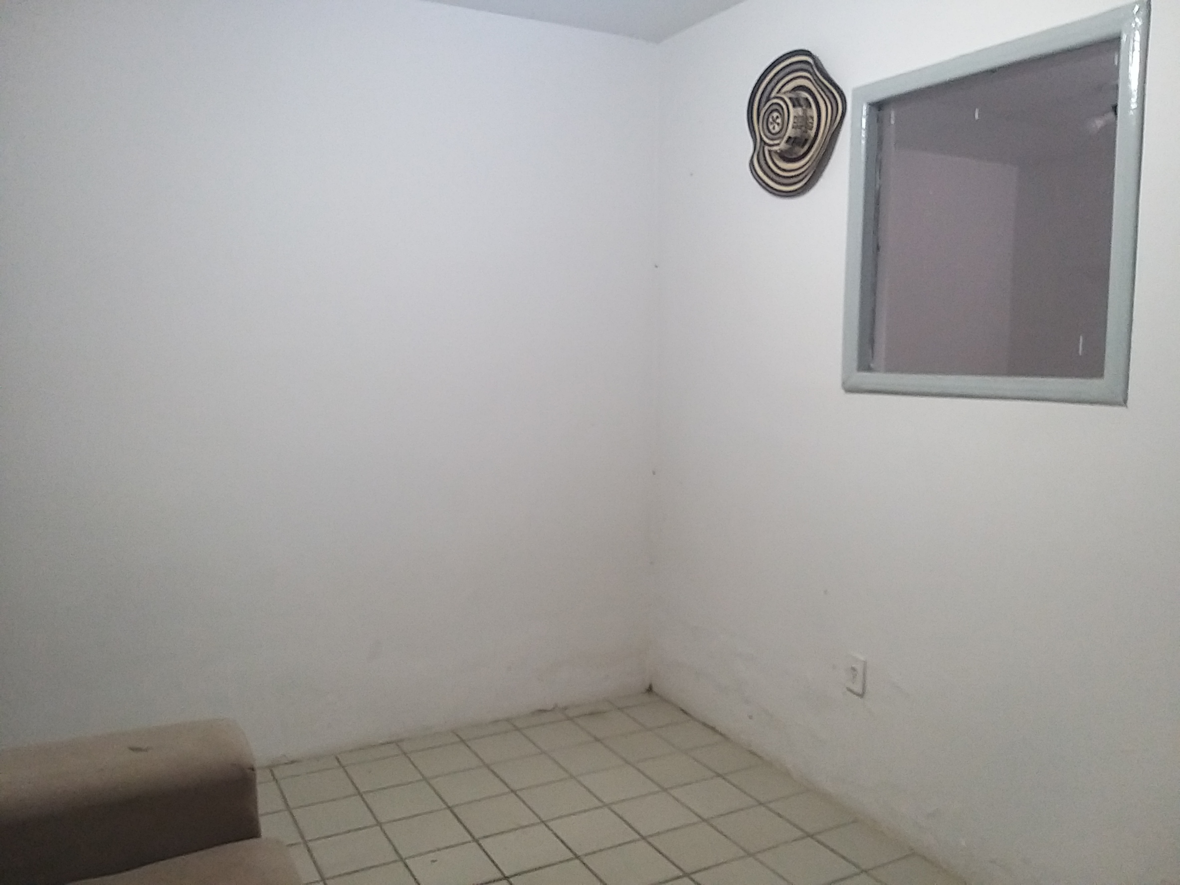 Imagem Casa com 6 Quartos à Venda, 268 m²em Várzea - Recife Imagem Casa com 6 Quartos à Venda, 268 m²em Várzea - Recife
