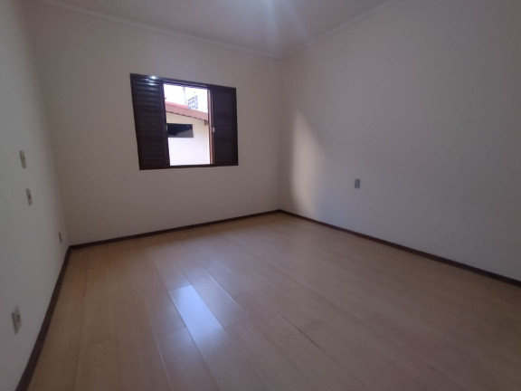Casa com 3 Quartos à Venda, 217 m² em João XXIII - Vinhedo