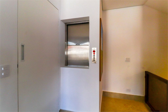 Imagem Casa de Vila com 4 Quartos à Venda, 250 m² em Vila Nova Conceição - São Paulo Imagem Casa de Vila com 4 Quartos à Venda, 250 m² em Vila Nova Conceição - São Paulo