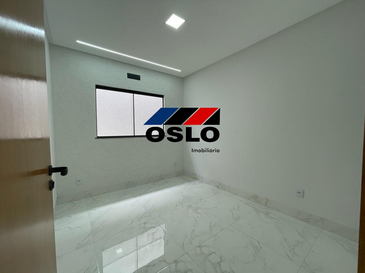 Imagem Casa com 3 Quartos à Venda, 116 m²em Setor Três Marias - Goiânia