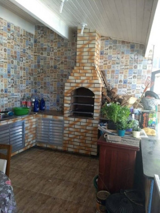 Imagem Casa com 3 Quartos à Venda, 242 m²em Fazendinha - Teresópolis