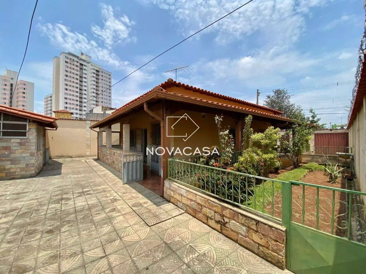 Imagem Casa com 3 Quartos à Venda, 147 m² em Heliópolis - Belo Horizonte