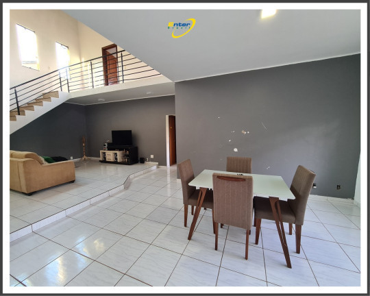 Imagem Casa de Condomínio com 4 Quartos à Venda, 440 m²em Setor Habitacional Arniqueira (Águas Claras) - Brasília Imagem Casa de Condomínio com 4 Quartos à Venda, 440 m²em Setor Habitacional Arniqueira (Águas Claras) - Brasília