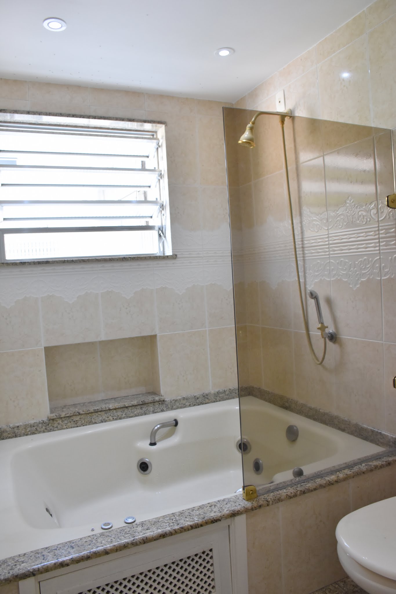 Imagem Apartamento com 3 Quartos à Venda, 130 m²em Centro - Petrópolis Imagem Apartamento com 3 Quartos à Venda, 130 m²em Centro - Petrópolis