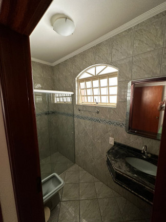 Imagem Casa com 3 Quartos à Venda, 189 m² em Planalto - Araçatuba Imagem Casa com 3 Quartos à Venda, 189 m² em Planalto - Araçatuba
