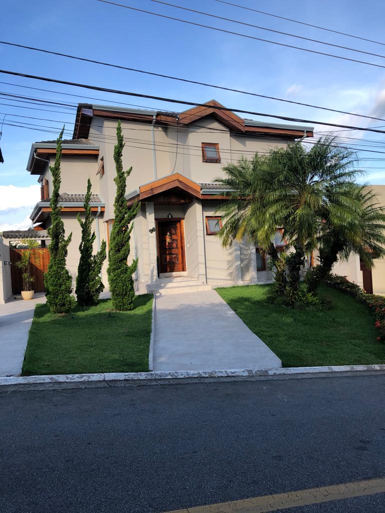 Imagem Casa de Condomínio com 4 Quartos à Venda, 440 m²em Alphaville - Santana de Parnaíba Imagem Casa de Condomínio com 4 Quartos à Venda, 440 m²em Alphaville - Santana de Parnaíba