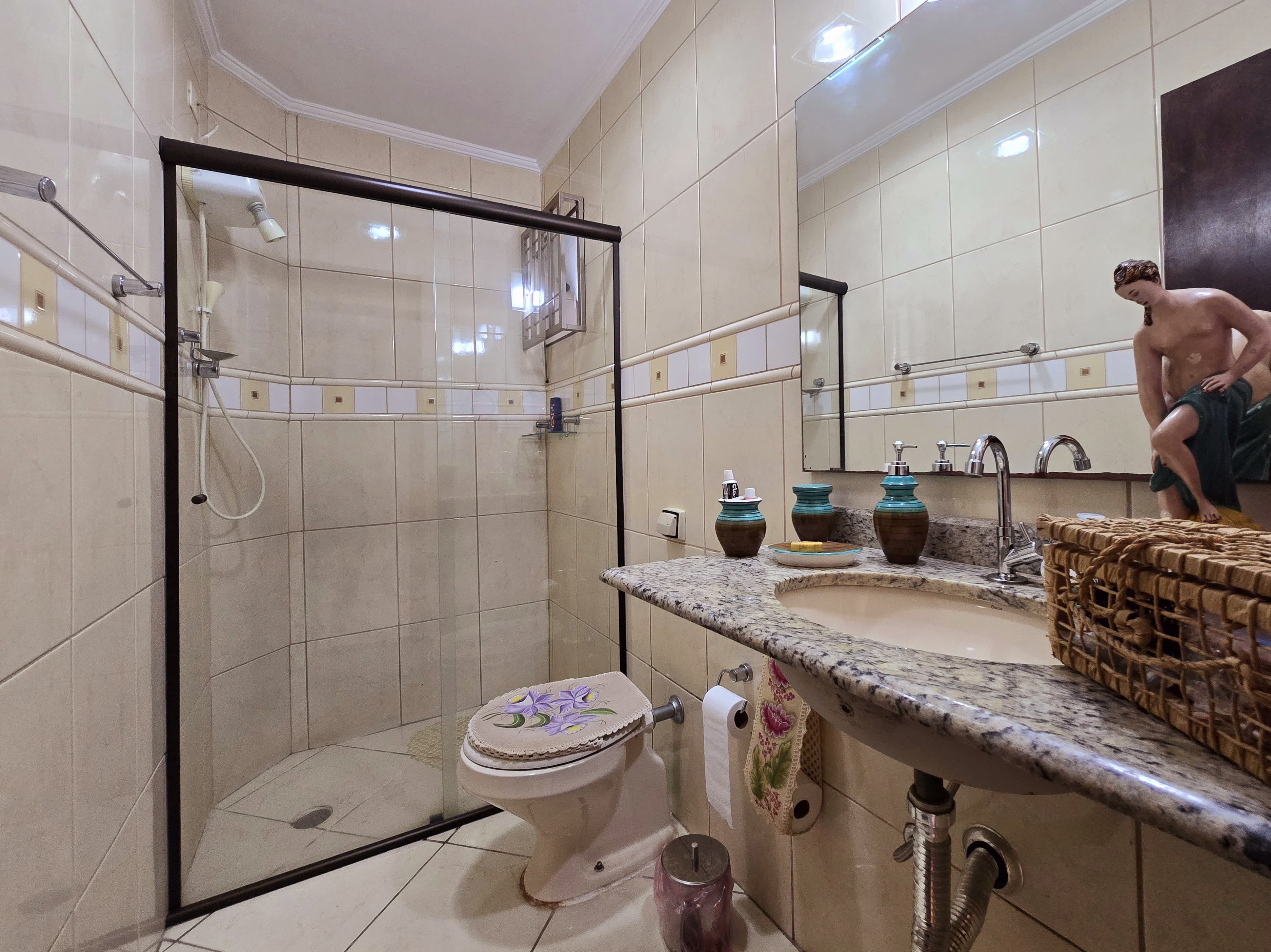 Imagem Sobrado com 3 Quartos à Venda, 120 m²em Embaré - Santos