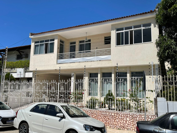 Imagem Casa com 4 Quartos à Venda, 400 m²em São José - Aracaju Imagem Casa com 4 Quartos à Venda, 400 m²em São José - Aracaju