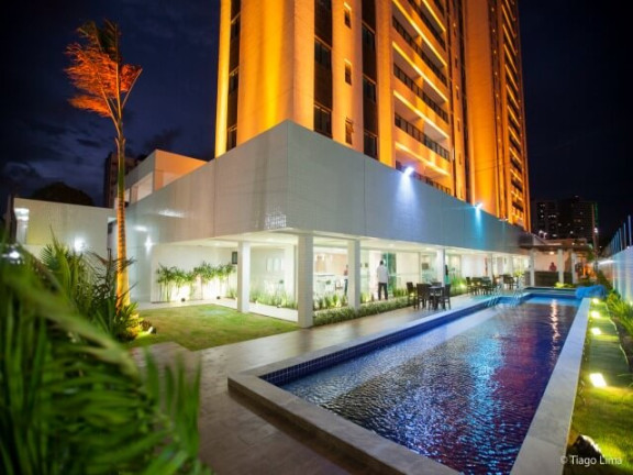 Imagem Apartamento com 3 Quartos à Venda, 103 m² em Mãe Luiza - Natal