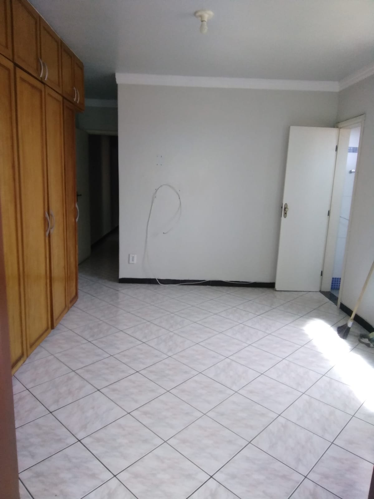 Imagem Casa com 3 Quartos à Venda, 181 m²em Piatã - Salvador Imagem Casa com 3 Quartos à Venda, 181 m²em Piatã - Salvador