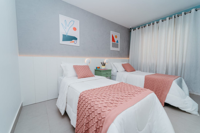 Imagem Casa de Condomínio com 3 Quartos à Venda,  em Chácaras Brasil A - Valparaíso de Goiás