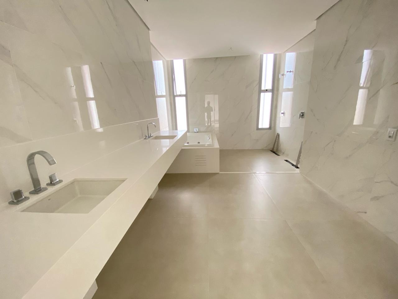 Imagem Apartamento com 4 Quartos à Venda, 337 m² em Setor Bueno - Goiânia