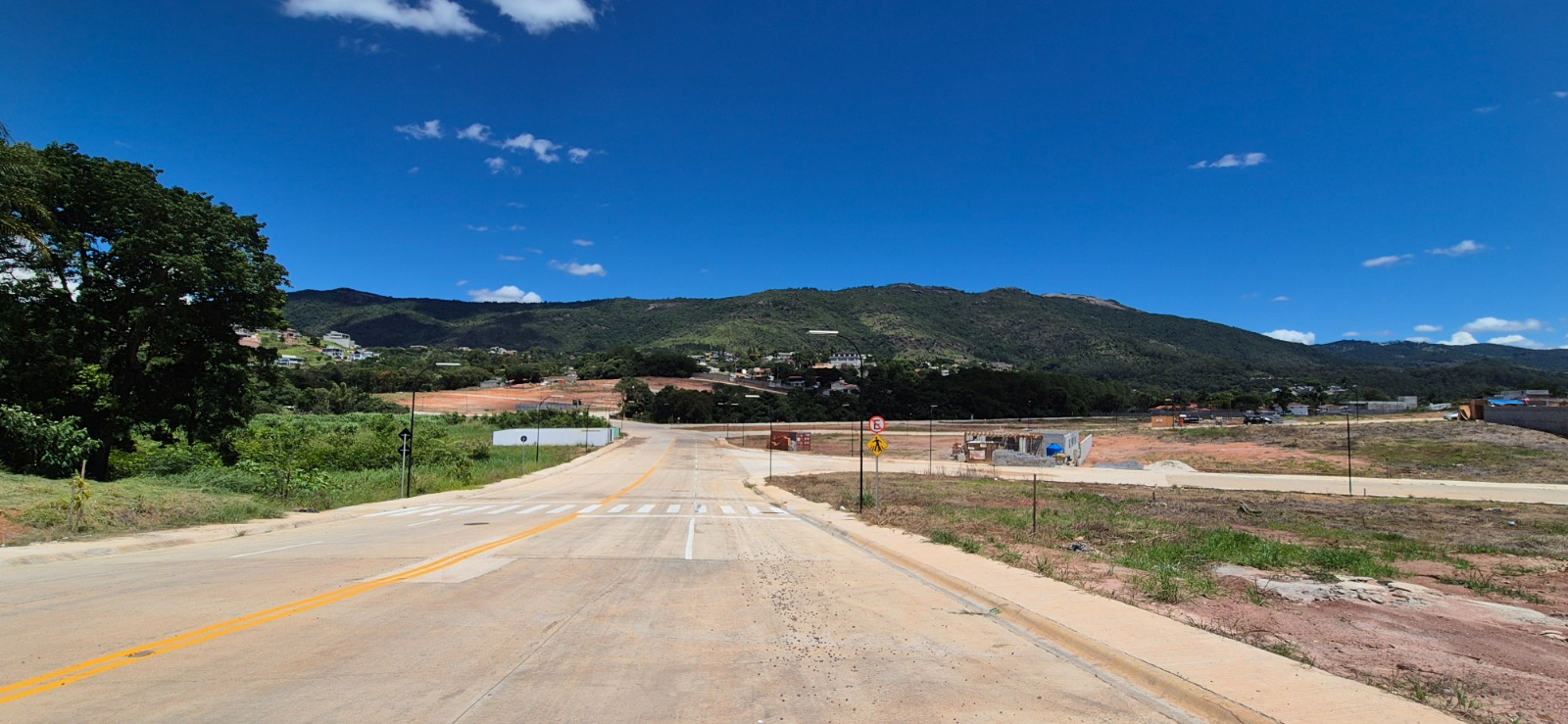 Imagem Terreno em Condomínio à Venda, 360 m² em San Fernando Valley - Atibaia Imagem Terreno em Condomínio à Venda, 360 m² em San Fernando Valley - Atibaia