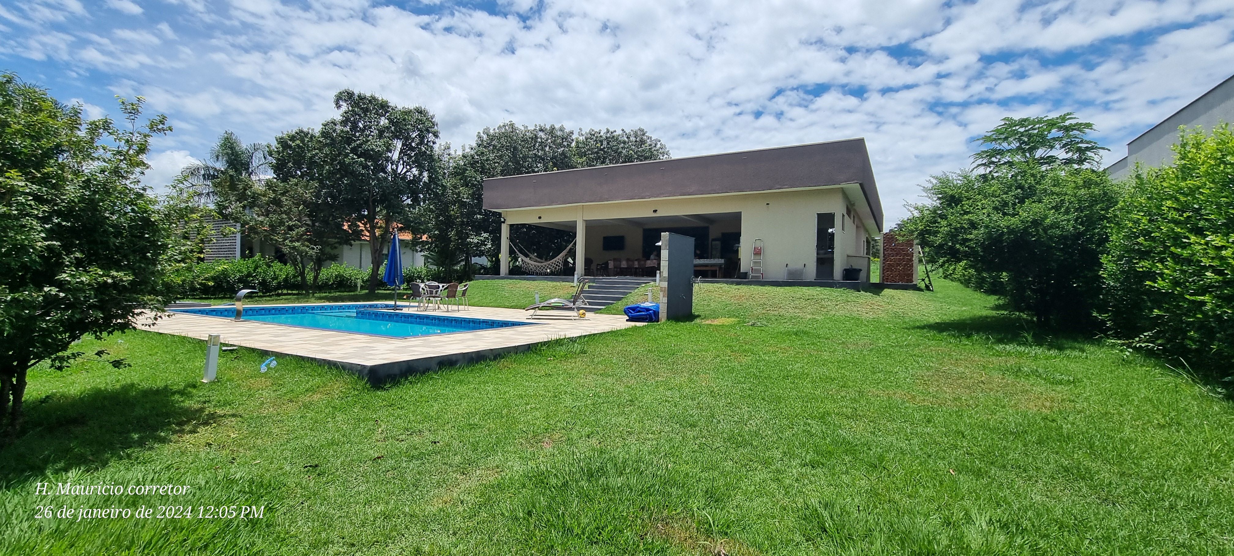 Imagem Casa de Condomínio com 3 Quartos à Venda, 247 m²em Fazenda Santa Branca - Terezópolis de Goiás