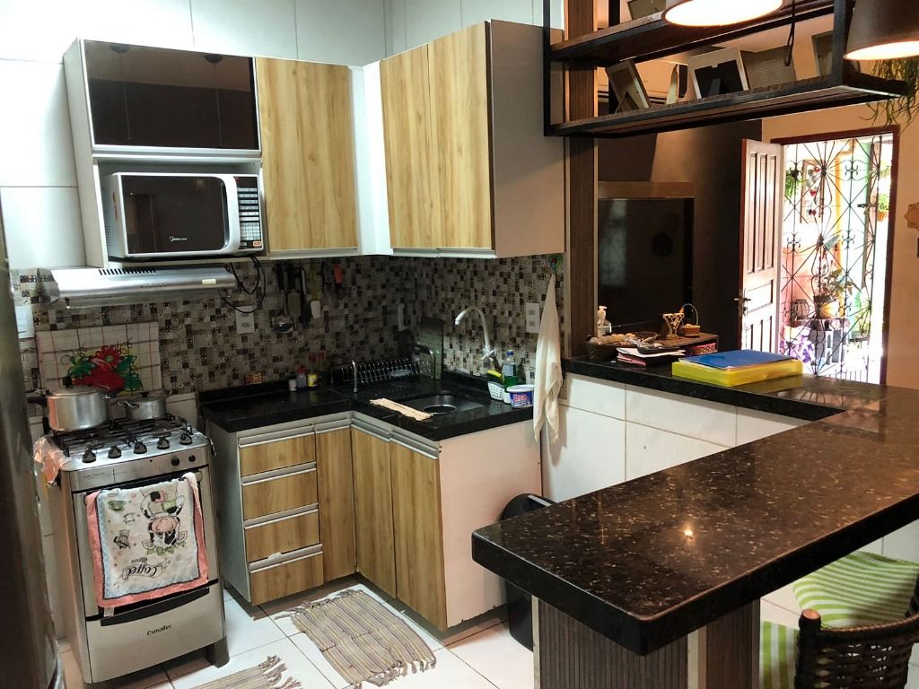 Imagem Casa com 2 Quartos à Venda, 80 m²em Horto - Maracanaú