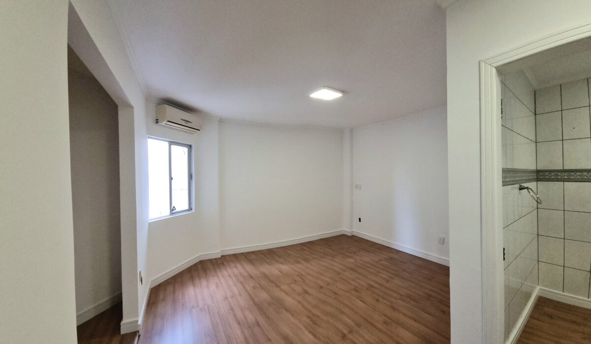 Imagem Cobertura com 4 Quartos à Venda, 267 m²em Centro - Balneário Camboriú