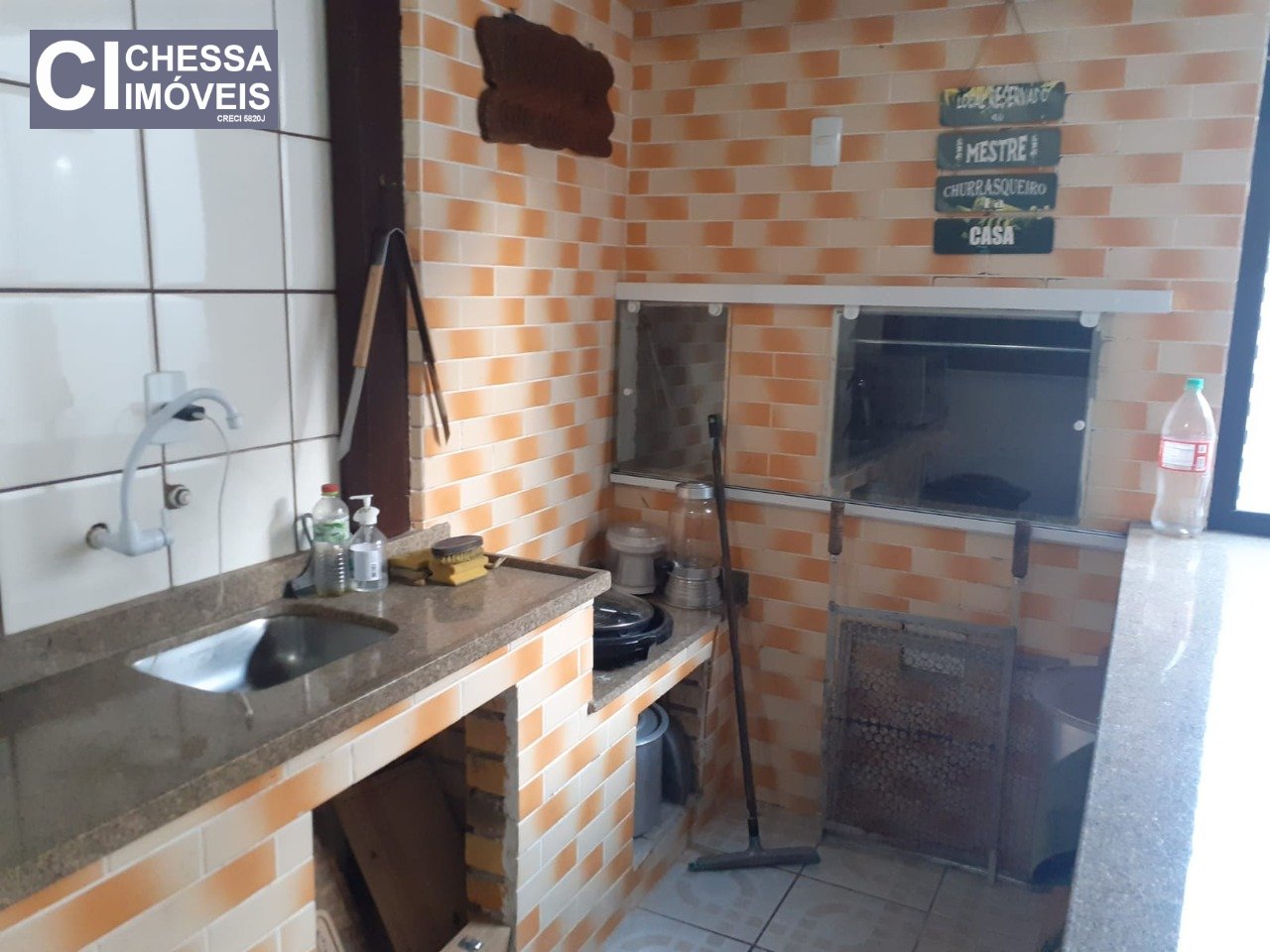 Imagem Casa com 2 Quartos à Venda, 330 m²em Carvalho - Itajaí