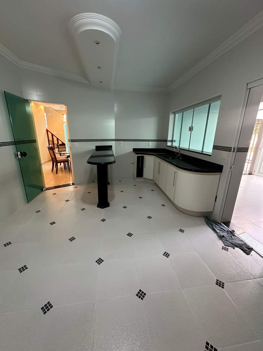 Imagem Casa com 3 Quartos à Venda, 307 m² em Parque Santa Cândida - Araras