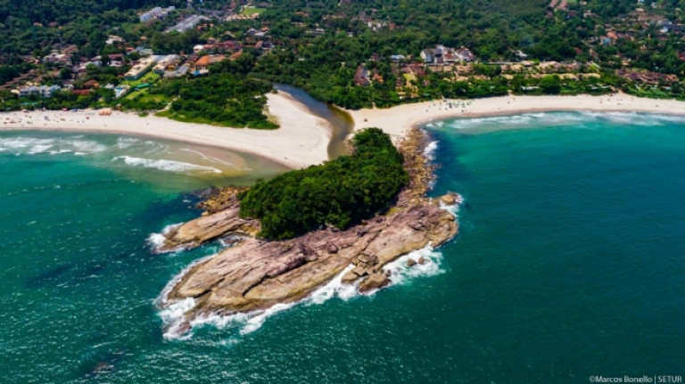 Imagem Chácara com 2 Quartos à Venda, 12.000 m² em Sertão do Camburi - São Sebastião