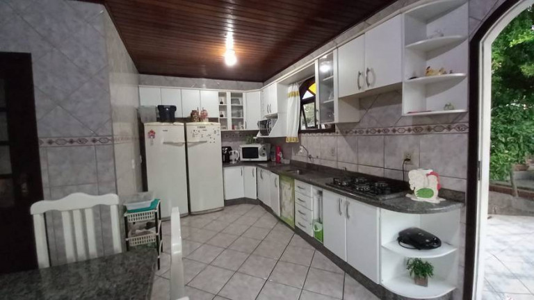 Imagem Casa com 3 Quartos à Venda, 200 m² em Nossa Senhora da Salete - Criciúma