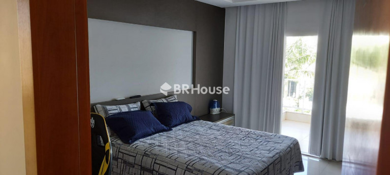 Imagem Casa de Condomínio com 4 Quartos à Venda, 402 m² em Jardim Itália - Cuiabá Imagem Casa de Condomínio com 4 Quartos à Venda, 402 m² em Jardim Itália - Cuiabá