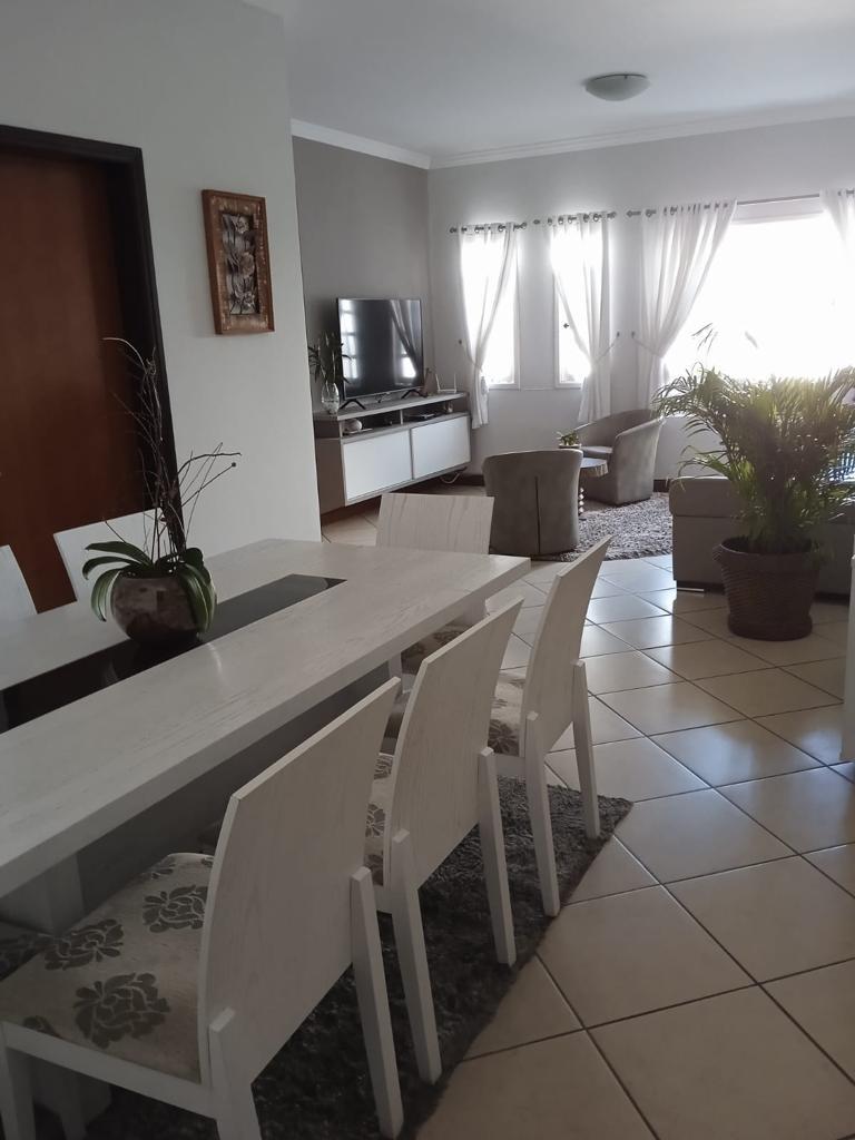 Imagem Casa com 3 Quartos à Venda, 300 m²em Jardim Realce - Suzano Imagem Casa com 3 Quartos à Venda, 300 m²em Jardim Realce - Suzano