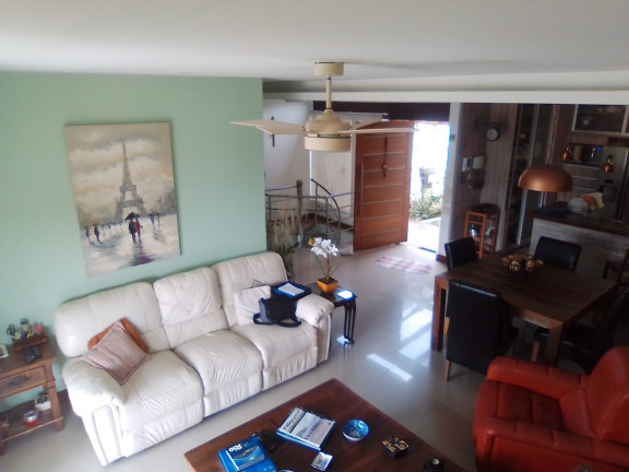 Casa com 4 Quartos à Venda, 260 m² em Badu - Niterói