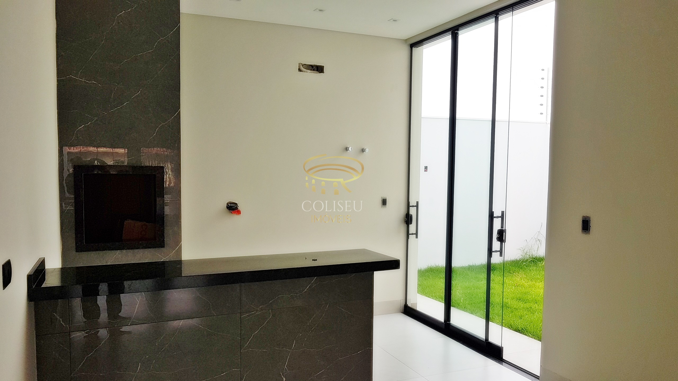 Imagem Casa com 3 Quartos à Venda, 107 m²em Jardim Paraíso - Maringá