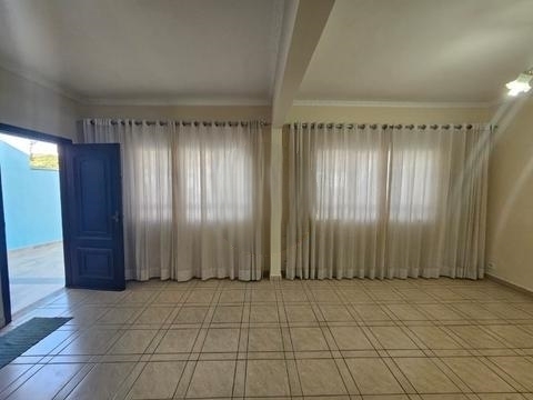 Imagem Casa com 3 Quartos à Venda, 201 m² em Parque Taquaral - Campinas Imagem Casa com 3 Quartos à Venda, 201 m² em Parque Taquaral - Campinas