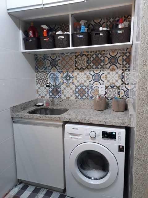 Imagem Casa de Condomínio com 2 Quartos à Venda, 130 m²em Três Pontes - Itaboraí