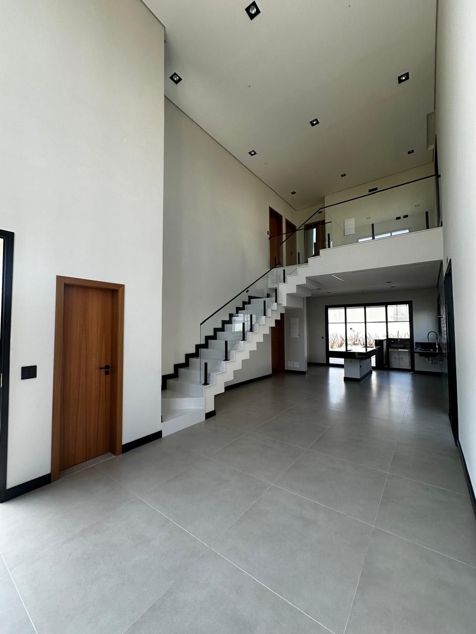 Imagem Casa de Condomínio com 4 Quartos à Venda, 234 m²em Cézar de Souza - Mogi das Cruzes Imagem Casa de Condomínio com 4 Quartos à Venda, 234 m²em Cézar de Souza - Mogi das Cruzes