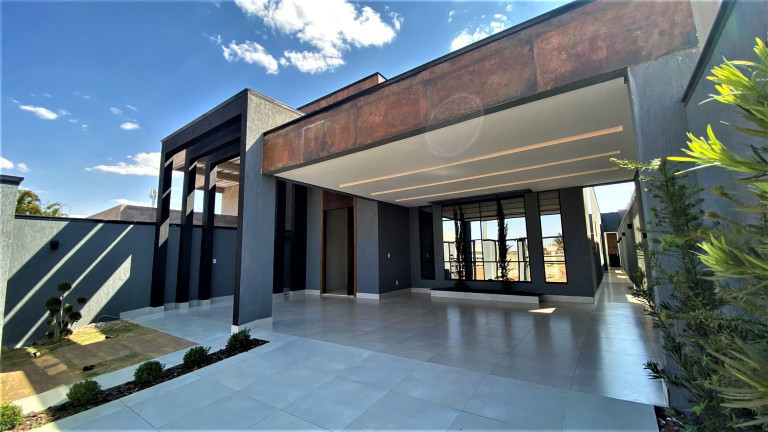 Casa de Condomínio com 4 Quartos à Venda,  em Setor Habitacional Vicente Pires - Brasília