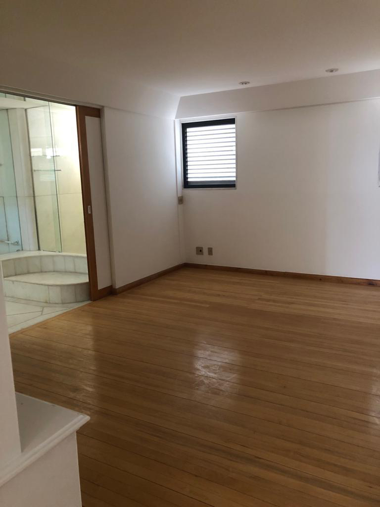 Imagem Cobertura com 2 Quartos à Venda, 300 m²em Ipanema - Rio de Janeiro Imagem Cobertura com 2 Quartos à Venda, 300 m²em Ipanema - Rio de Janeiro