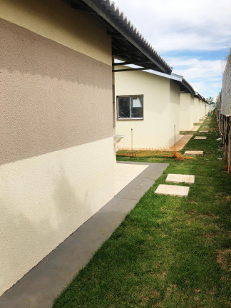 Imagem Casa de Condomínio com 2 Quartos à Venda, 45 m² em São Francisco II - Senador Canedo