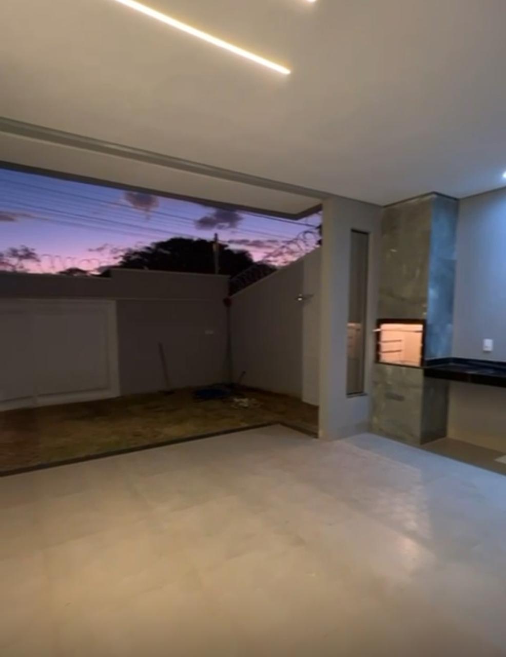 Imagem Casa com 3 Quartos à Venda, 114 m² em Setor Santos Dumont - Goiânia
