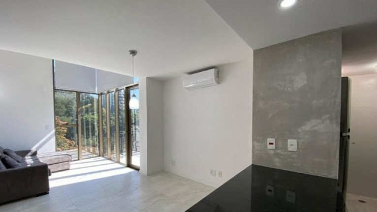 Imagem Apartamento com 1 Quarto à Venda, 70 m² em Jardim Fonte do Morumbi - São Paulo