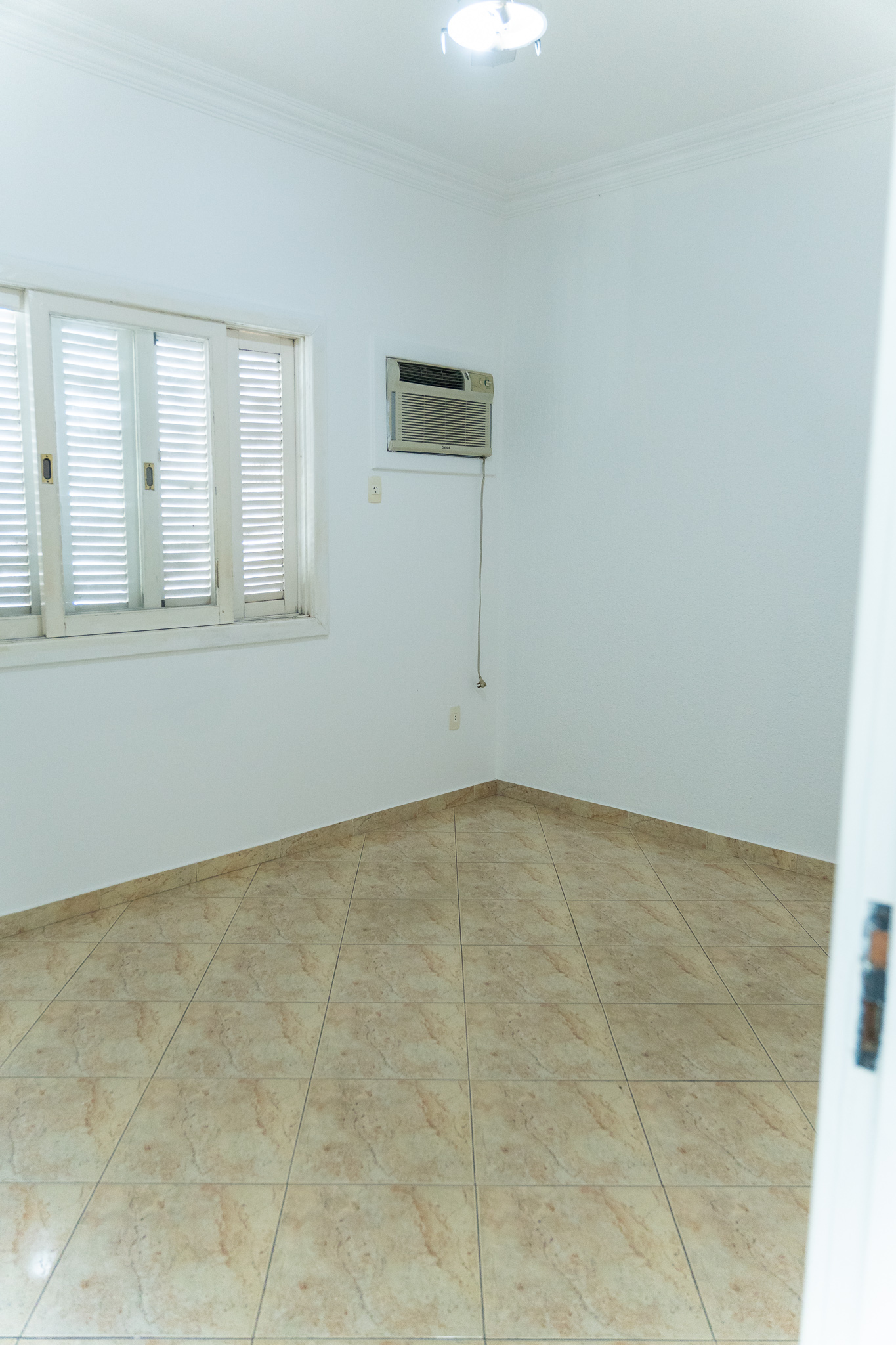 Imagem Casa com 4 Quartos à Venda, 301 m² em Parque Corrientes - Campos dos Goytacazes