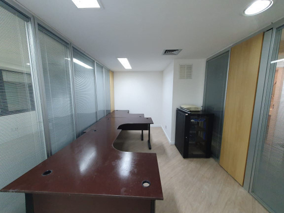 Imagem Sala Comercial à Venda ou Locação,  em Cidade Monções - São Paulo