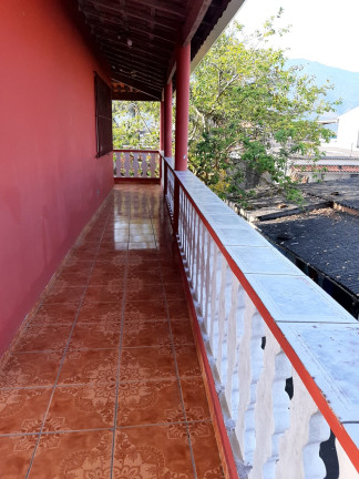Imagem Casa com 5 Quartos à Venda, 420 m² em Jaraguá - Caraguatatuba